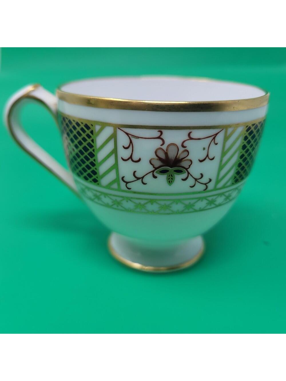 Royal Crown Derby Border A.1253 Tea Cup English Bone China Gold